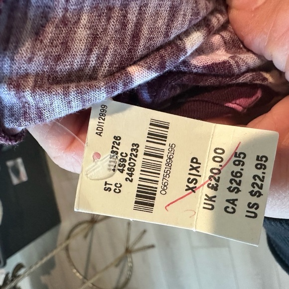 Floral Print Women's Top - Burgundy - Picture 3 of 3